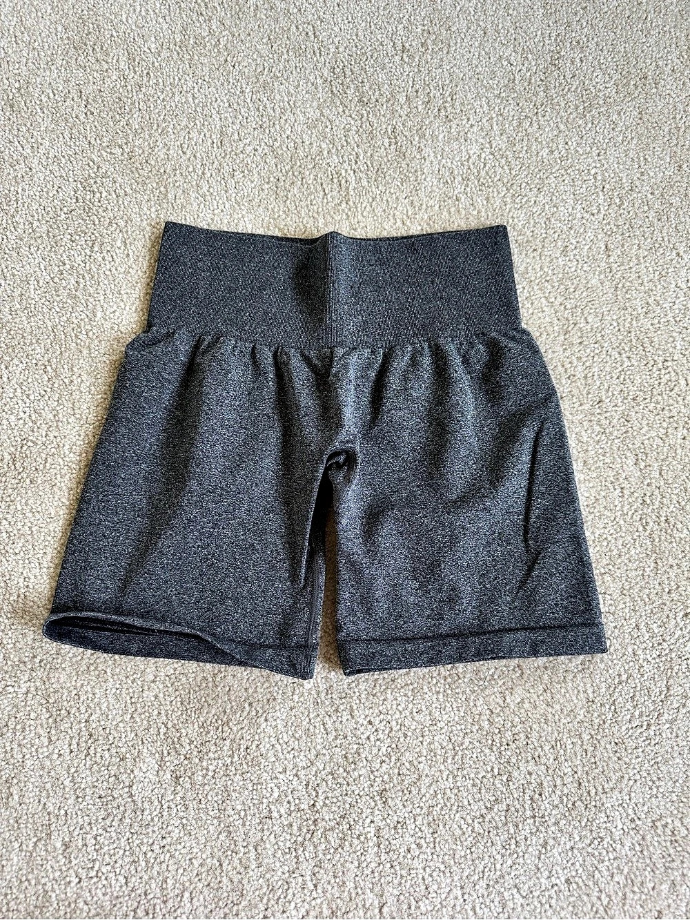 NVGTN Seamless Biker Shorts Gray